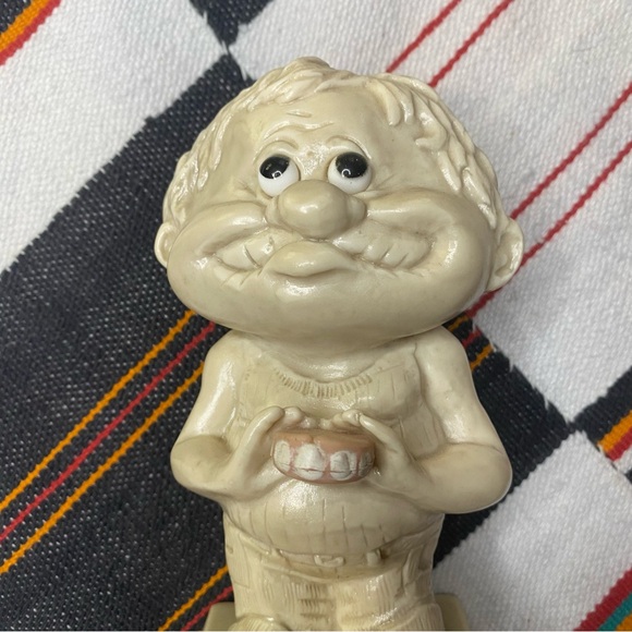 Vintage 1973 Wallace Berrie & Company Sillisculpt. #9077. USA. Great shape! 6”. - Picture 2 of 10